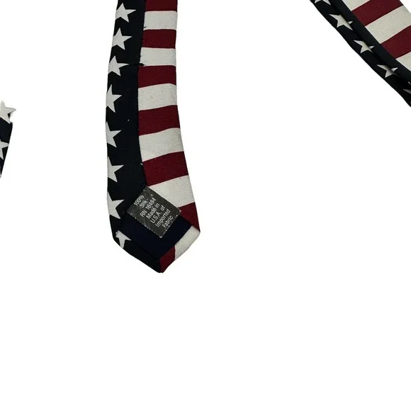 PATRIOTIC AMERICAN FLAG ALL OVER PRINT SILK MEN’S TIE - Picture 5 of 5
